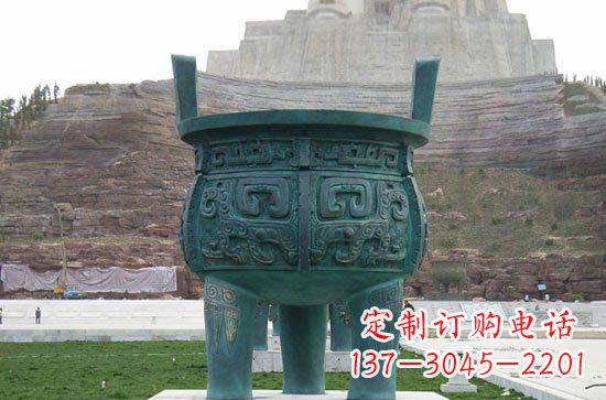 三足青銅圓鼎雕塑