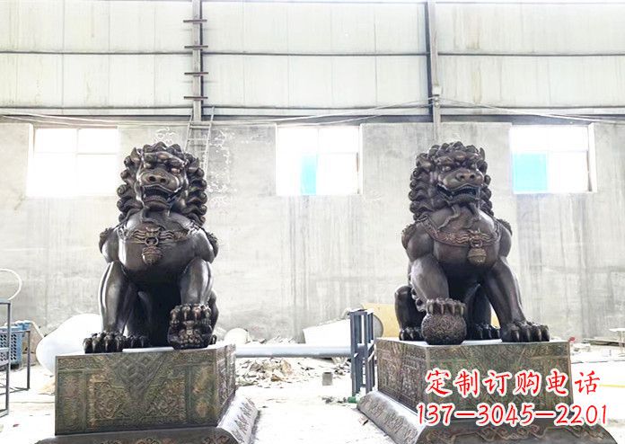 獅子銅雕