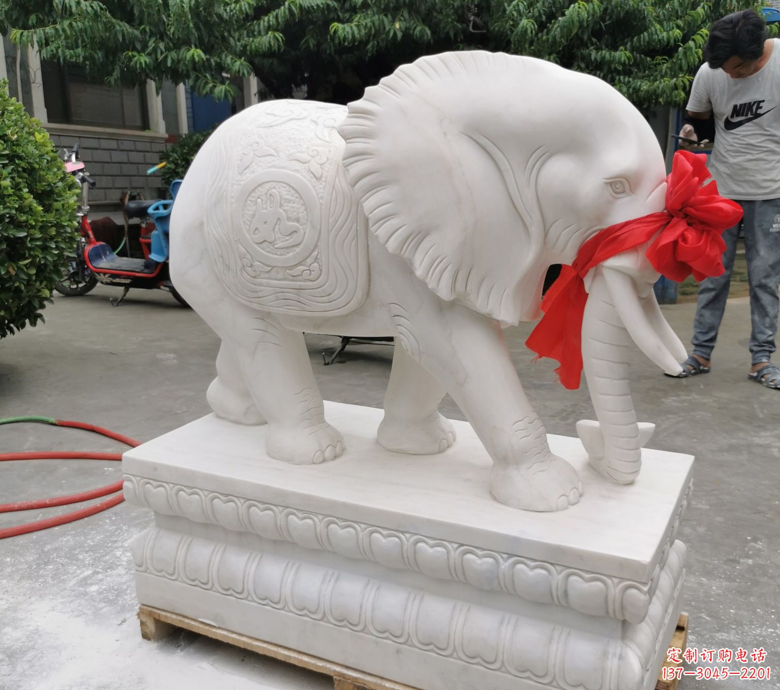 石雕大象雕塑招財(cái)擺件