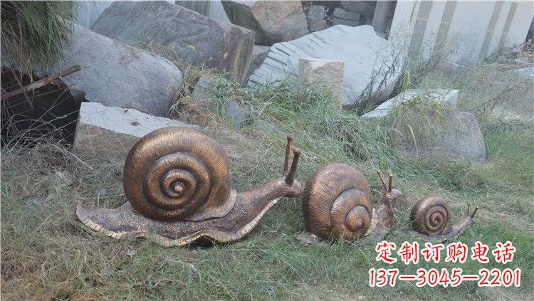 銅雕蝸牛