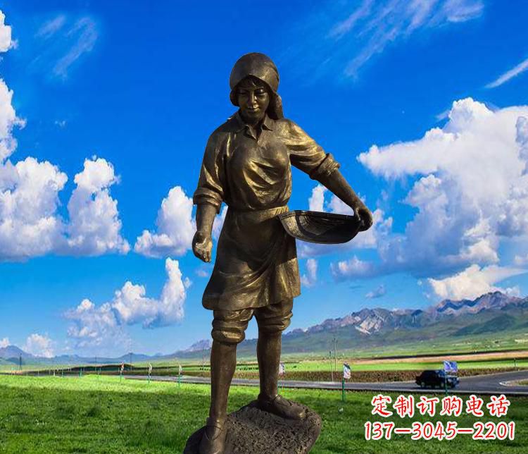 喂雞的婦女小品銅雕