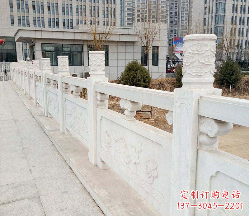 小區(qū)漢白玉石欄板景觀石雕