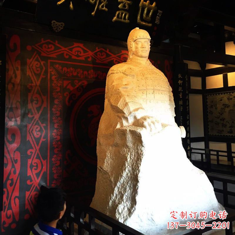 英雄蓋世楚霸王石雕像