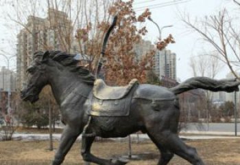 小區動物奔跑的馬銅雕